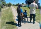 Personal de la Guardia Local detuvo la marcha de motociclista en el Paseo Mitre