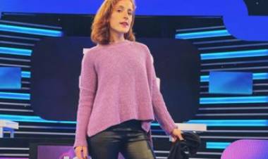 Quién es “La Colo”, la productora a la que Barassi le busca pareja en vivo y que actuó en una película de Netflix.