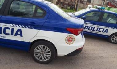 Detenciones tras robos en la ciudad.  La policía encontró a una niña de 4 años caminando por Miramar.