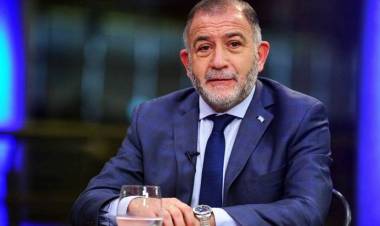 Juez en 94.9 FM "voy a ser candidato, si quieren vamos a internas pero no me hagan perder el tiempo"