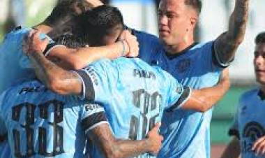 Belgrano volvió al triunfo: le ganó a Arsenal con un gol de Vegetti de penal
