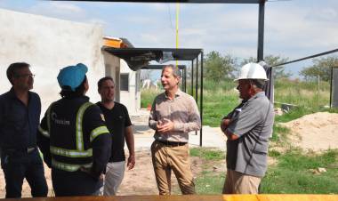 Bernarte supervisó la construcción de las viviendas del Loteo LOTENGO⁣