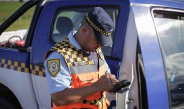 Aumentan las multas de la Caminera: hasta $422.400 para infracciones máximas