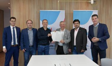 CRES: Se firmó la escritura de donación del terreno donde se construirá el edificio propio