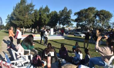 Feria de Artesanos y Emprendedores