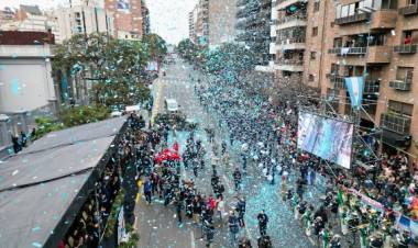 La Ciudad de Córdoba celebró su 450° aniversario con un desfile cívico-militar