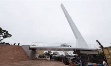 Schiaretti, Llaryora y Passerini recorrieron el puente del Parque Las Heras