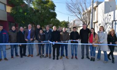 Quedó inaugurada la segunda etapa de la obra de pavimentación en barrio Independencia