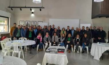 Capacitación de transición energética cooperativa y colaborativa