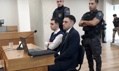 Piden nueve años de prisión para Ignacio Martín, el médico trucho del COE