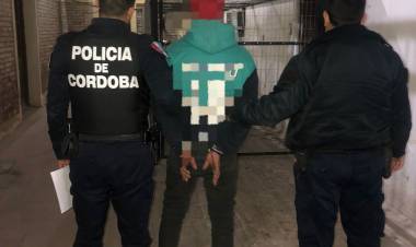    MASCULINO CON  PEDIDO DE DETENCIÓN VIGENTE