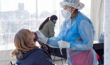 Siguen en aumento los casos de Covid-19: hubo 16 muertes en los últimos días