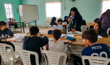 Continúa el programa de fortalecimiento escolar en los barrios