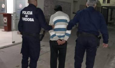  APREHENSIÓN DE MASCULINO CON PEDIDO DE DETENCIÓN 