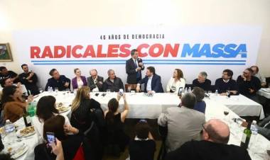 La UCR ratifica neutralidad ante balotaje, tras apoyo de dirigentes a Massa