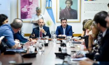 Arranca el debate de la Ley Ómnibus en el Congreso con la presencia de ministros del Gobierno