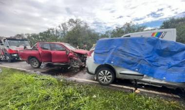 Tragedia vial en Villa del Rosario: murieron dos mujeres y dos niños en un choque frontal