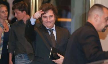 Milei pidió al Congreso sancionar la ley "Bases" y amenazó con un "ajuste mayor"