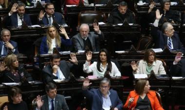 Hubo quorum y Diputados sesiona para debatir un nueva movilidad jubilatoria