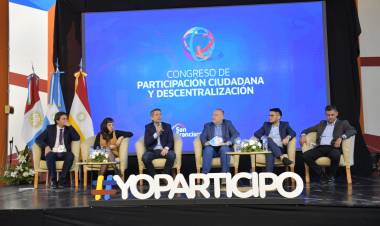 Bernarte disertó en un Congreso de Participación Ciudadana y presentó el modelo de gestión de San Francisco