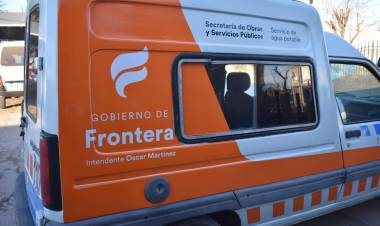 Trabajos en el taller mecánico municipal 