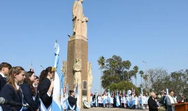 Se llevó a cabo el acto en conmemoración del 138º Aniversario de San Francisco 