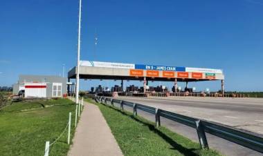 Quedaron detenidos los automovilistas que chocaron y mataron a una trabajadora de peaje en James Craik