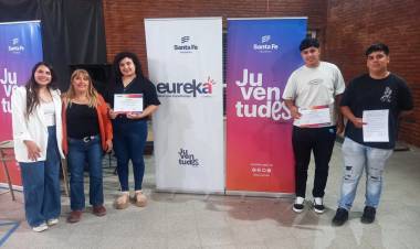 Jóvenes de Frontera beneficiados en el programa Eureka