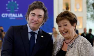 Tras el respaldo del FMI a los candidatos de Milei, la oposición denunció "intromisión electoral"