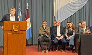 Llaryora anunció la construcción de la sede de la Agencia Córdoba Innovar y Emprender en Río Cuarto