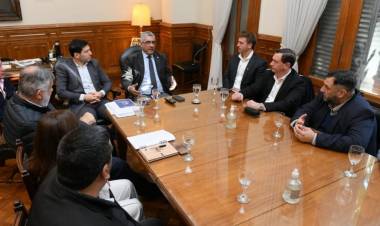 Córdoba comparte su experiencia en el uso de biocombustibles en Tucumán