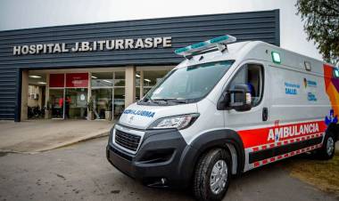 San Francisco: El Hospital Iturraspe cuenta con tres nuevas ambulancias