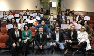 Veinte emprendedores locales recibieron certificados del programa “San Francisco Emprende”
