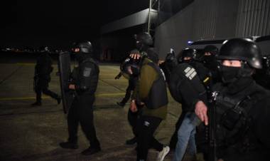 El Servicio Penitenciario trasladó a dos presos de alta peligrosidad a una cárcel federal