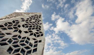 Llaryora informó que el próximo viernes los jubilados cobrarán el bono de $100 mil