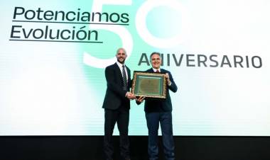 Llaryora anunció la creación del Instituto Argentino del Maní y propuso el “sello Maní Córdoba”