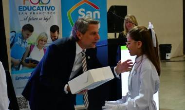 Por tercer año consecutivo se entregó la Distinción ‘Juan Bautista Bustos’