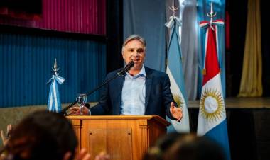 Llaryora anunció obras y aportes que beneficiarán a los vecinos de Santiago Temple