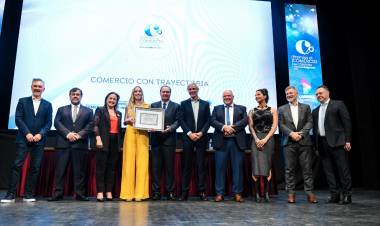 Reconocimiento al comercio cordobés: Se entregaron los Premios Manuel Belgrano 2025