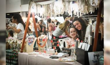 El Superdomo vibró con la Feria de Mujeres Emprendedoras por el Día de la Mujer