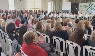 La Escuela Normal celebró sus 114 años junto a toda su comunidad educativa