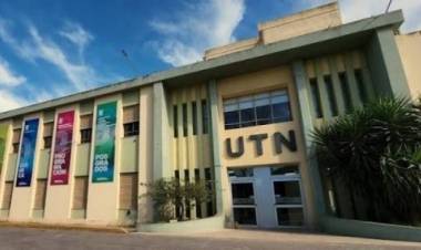 Alerta en la UTN San Francisco por códigos QR no oficiales colocados en aulas