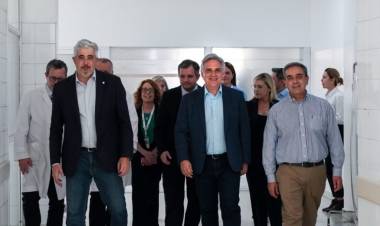 El Hospital Córdoba inauguró la renovada terapia intensiva del Servicio del Quemado