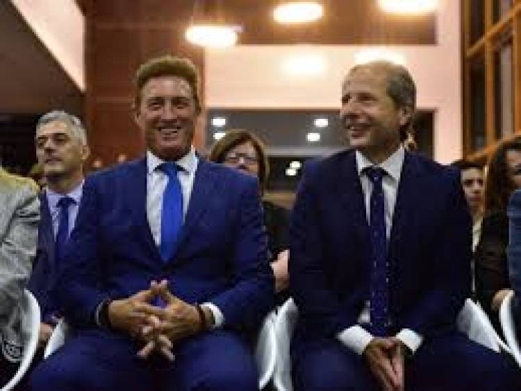 Damián Bernarte ya se prueba el traje de intendente