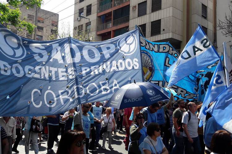 Docentes privados también convocaron a un paro para este viernes 10