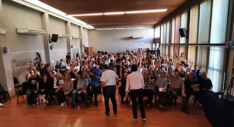 UEPC exige la convocatoria inmediata a la Comisión de Política Salarial Docente