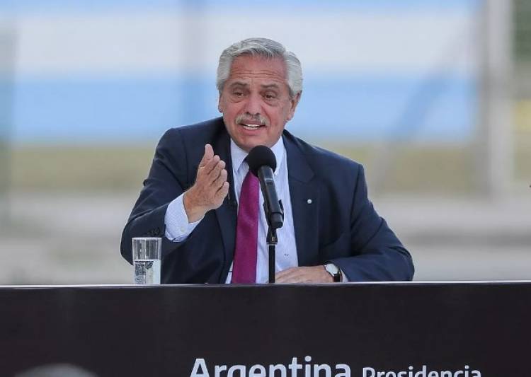 Alberto Fernández: "Asistimos a una práctica permanente de la derecha"