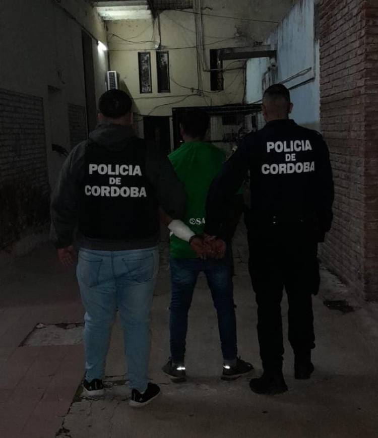 DETENCION DE MASCULINO POR ROBO CALIFICADO