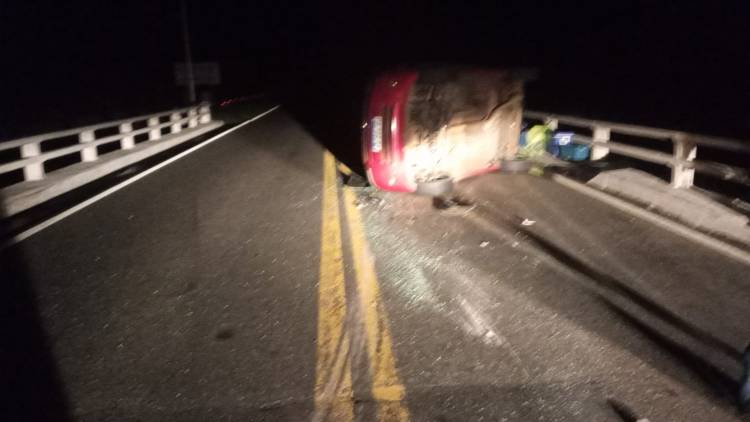 LA FRANCIA - ACCIDENTE DE TRÁNSITO VUELCO DE VEHÍCULO
