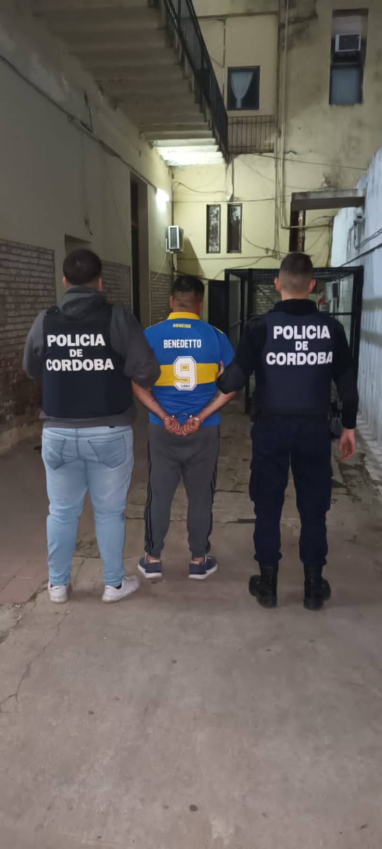 APREHENSIÓN DE MASCULINO POR PEDIDO DE DETENCIÓN VIGENTE